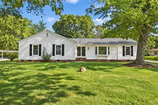 403 Rippling Stream Rd, Durham, NC 27704 - Photo 2
