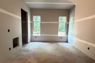 6917 Justice Dr, Raleigh, NC 27615 - Photo 14