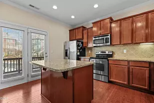 3017 Summerhouse Rd, Cary, NC 27519 - Photo 6