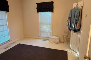 908 Windrow Ln, Raleigh, NC 27603 - Photo 18