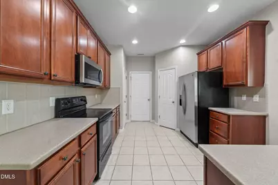 101 Courts Garden Way, Cary, NC 27513 - Photo 20