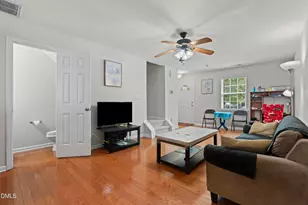 3230 Ivey Wood Ln, Durham, NC 27703 - Photo 8