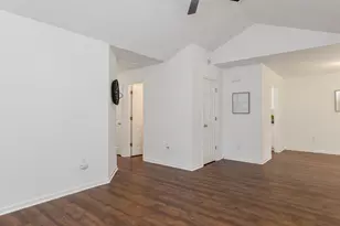 104 Cliffdale Rd, Holly Springs, NC 27540 - Photo 6