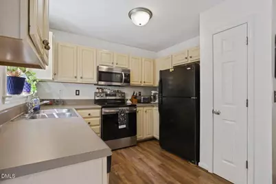600 Lockwood Drive, Clayton, NC 27527 - Photo 18