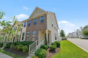 718 Maypearl Ln, Raleigh, NC 27610 - Photo 2