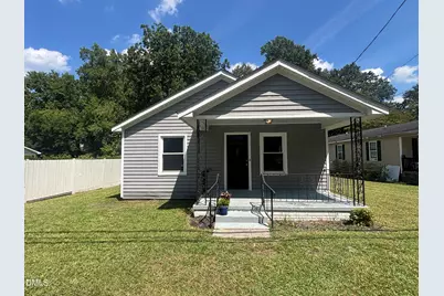 20 W Edgerton Street, Smithfield, NC 27577 - Photo 1