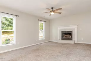 804 Hilton Dr, Fayetteville, NC 28311 - Photo 12