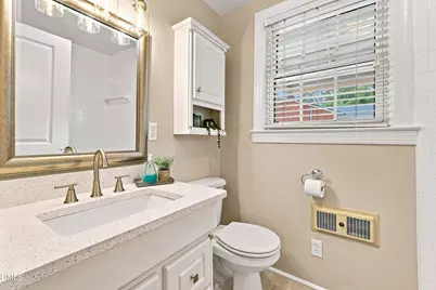 209 N Watauga Avenue, Dunn, NC 28334 - Photo 28