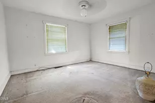 617 Monroe Dr, Raleigh, NC 27604 - Photo 16