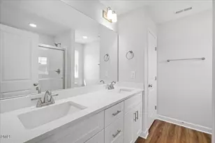314 E Howard St, Roseboro, NC 28382 - Photo 20