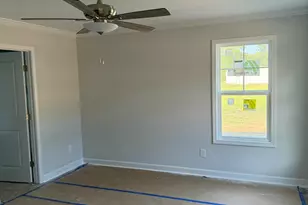 312 E Howard St, Roseboro, NC 28382 - Photo 4