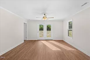 312 E Howard St, Roseboro, NC 28382 - Photo 14