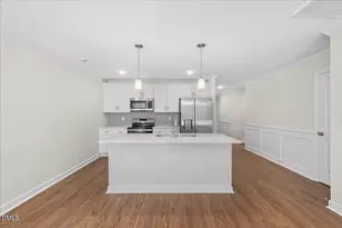 312 E Howard St, Roseboro, NC 28382 - Photo 6