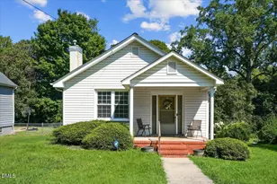 1916 Oxford Rd, Henderson, NC 27536 - Photo 2