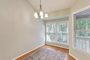 117 Abingdon Ct, Cary, NC 27513 - Photo 8