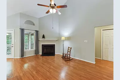 117 Abingdon Court, Cary, NC 27513 - Photo 4