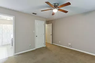 117 Abingdon Ct, Cary, NC 27513 - Photo 16