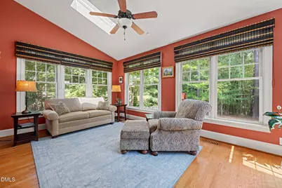 323 Oxfordshire Lane, Chapel Hill, NC 27517 - Photo 16