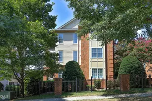 431 W Barbee Chapel Rd, Chapel Hill, NC 27517 - Photo 1