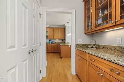 431 W Barbee Chapel Road, Chapel Hill, NC 27517 - Photo 10