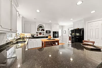 6709 Candlewood Drive, Raleigh, NC 27612 - Photo 14