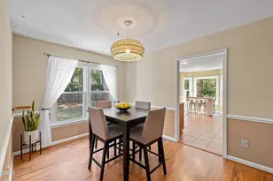 101 Gatepost Ln, Cary, NC 27513 - Photo 4