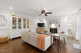 411 Summerwalk Cir, Chapel Hill, NC 27517 - Photo 6