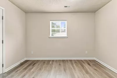 806 Felicia Street, Durham, NC 27704 - Photo 12
