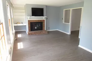 1290 Spring Valley Rd, Henderson, NC 27537 - Photo 12
