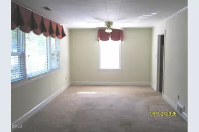 402 Gates Avenue, Graham, NC 27253 - Photo 36