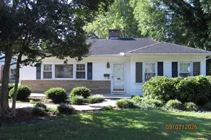 402 Gates Ave, Graham, NC 27253 - Photo 1