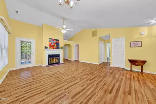 132 Lake Hollow Cir, Cary, NC 27513 - Photo 14