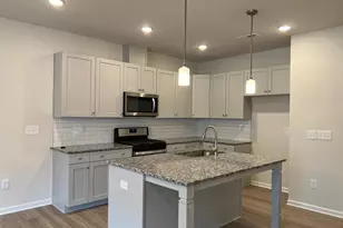 913 Robbie Jackson Ln, Fuquay-Varina, NC 27526 - Photo 8