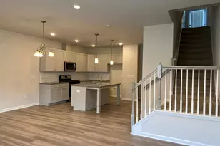 913 Robbie Jackson Ln, Fuquay-Varina, NC 27526 - Photo 6