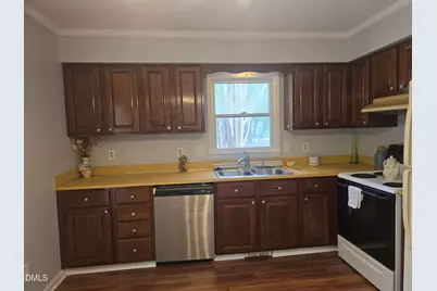 2214 Daley #B, Chapel Hill, NC 27514 - Photo 6