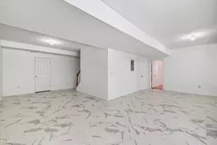 229 Tecumseh Ct, Cary, NC 27513 - Photo 38