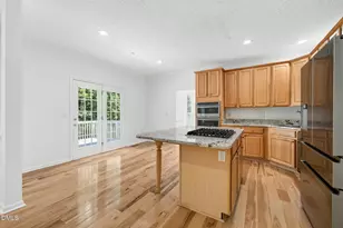 229 Tecumseh Ct, Cary, NC 27513 - Photo 12