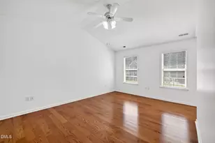 229 Tecumseh Ct, Cary, NC 27513 - Photo 22