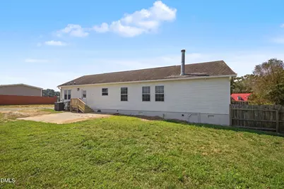 6300 Benson Hardee Road, Benson, NC 27504 - Photo 34