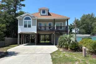 101 SW 13th St, Oak Island, NC 28465 - Photo 1