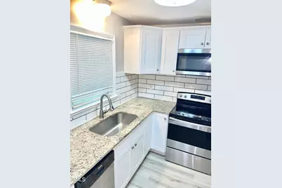 1221 Roundtree Court, Cary, NC 27513 - Photo 2