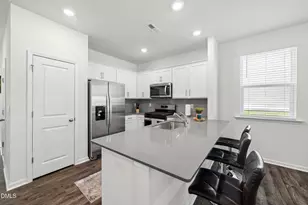 5229 Red Crimson Dr, Fuquay-Varina, NC 27592 - Photo 14