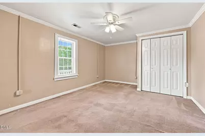 101 E Woodall Street #D, Four Oaks, NC 27524 - Photo 2