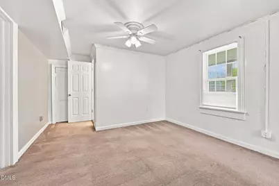 101 E Woodall Street #D, Four Oaks, NC 27524 - Photo 16