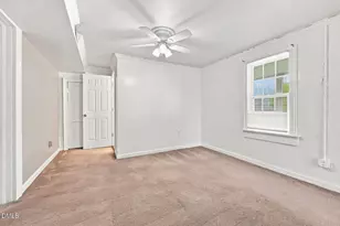 101 E Woodall St, Four Oaks, NC 27524 - Photo 16