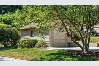 2702 Augusta Drive, Durham, NC 27707 - Photo 58
