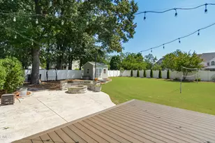 1009 Lyndhurst Falls Ln, Knightdale, NC 27545 - Photo 32