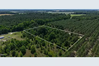 401 Johnson Pond Road, Red Springs, NC 28377 - Photo 24