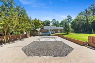 1208 Hatch Rd, Chapel Hill, NC 27516 - Photo 46