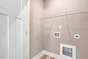 219 Alexander Ave, Oxford, NC 27565 - Photo 14